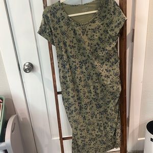 Comfy cute Isabel maternity dress